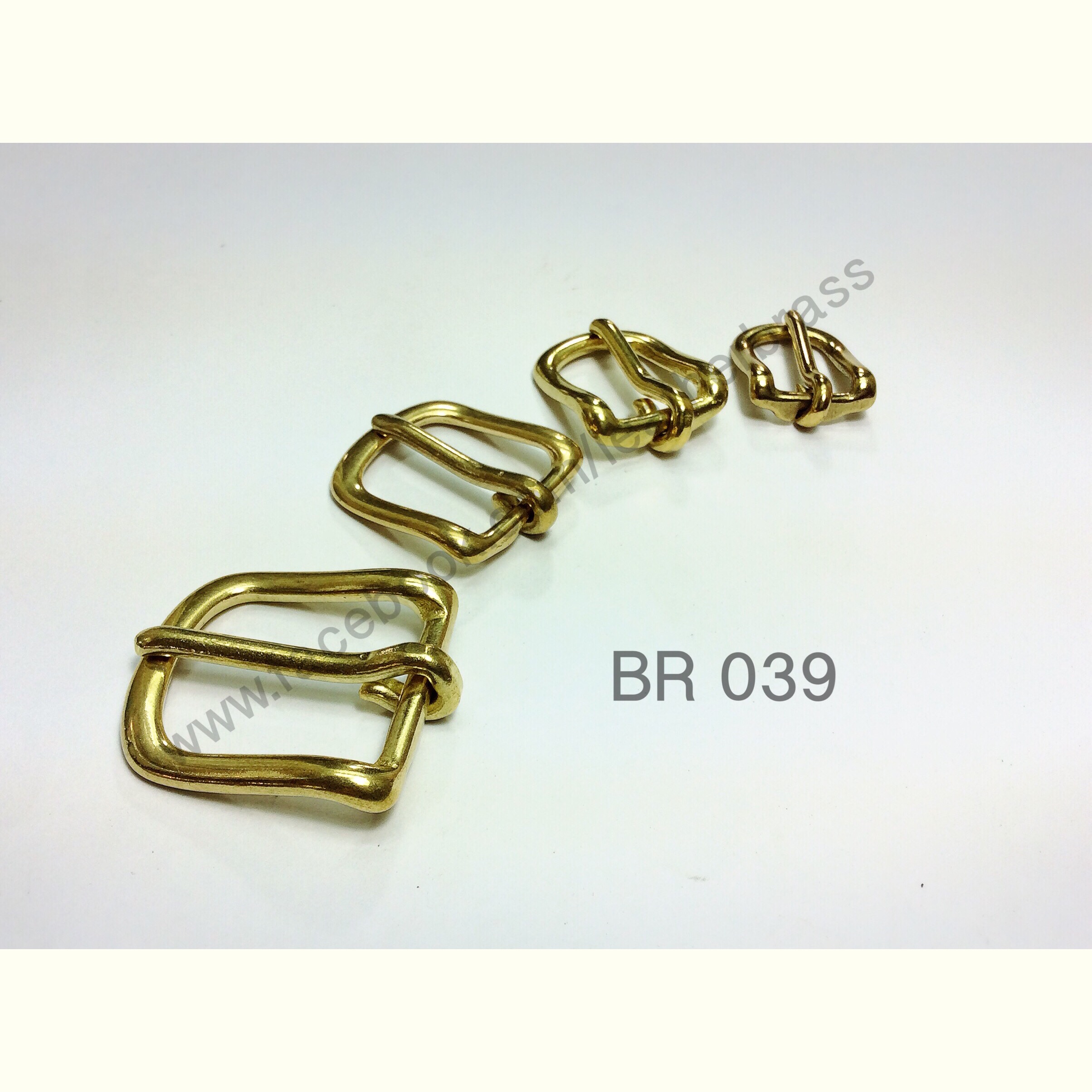 BR039 หัวเข็มขัดสายกระเป๋า หัวเข็มขัด อะไหล่ทองเหลืองแท้ อุปกรณ์งานหนัง leatherbrass **ราคาต่อชิ้น**