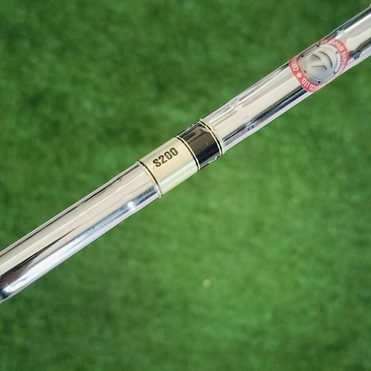 UT3 Taylormade RESCUE องศา 18 ก้าน DG S200 เดิมๆนะคะมีสติ๊กเกอร์ ของ Taylormade ไม้กอล์ฟพรีเมี่ยมมือสอง ของแท้ By NakaraLuxurious