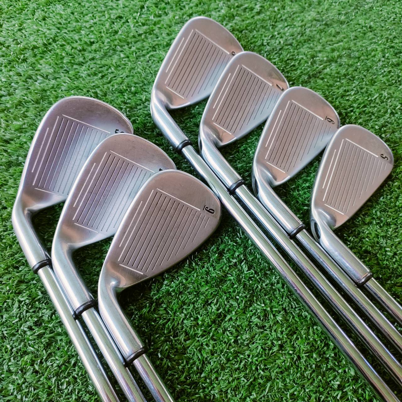 ชุดเหล็ก Callaway X-22 ก้าน NSPRO 950 FLEX R ก้านเหล็กเบาพรีเมี่ยมทั้งชุด สภาพสวยมาก สติ๊กเกอร์ครบ เป็นรุ่นยอดนิยม จุดพีคของ Callaway พัฒนาต่อมาจากรุ่น X18 และ X20 ไม้กอล์ฟพรีเมี่ยมมือสอง ของแท้ By NakaraLuxurious