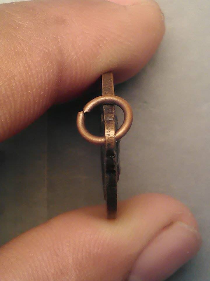 เหรียญ พระพุทธสิหิงค์ วัด เกาะสิเหร่ ภูเก็ต ปี 54 200/-