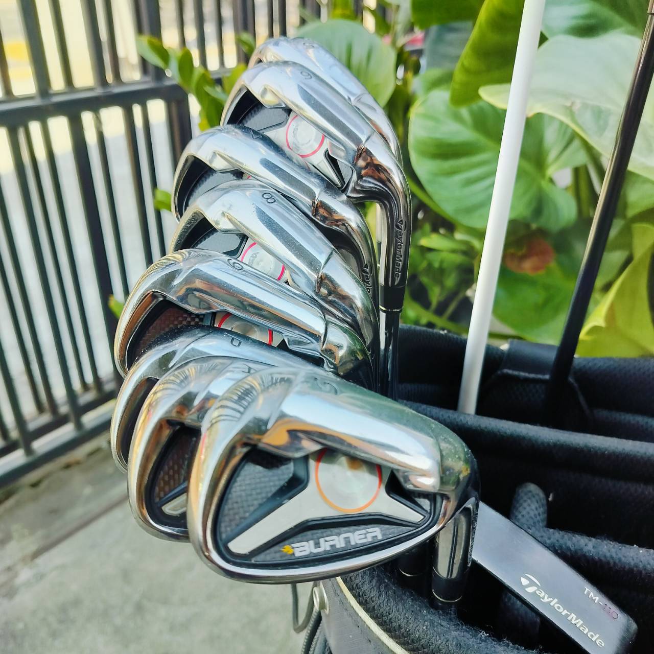 FULLSET TAYLORMADE BURNER 3.0 ไม้กอล์ฟครบชุดคุณภาพสูงจาก Taylormade แค่ชุดเหล็กอย่างเดียวก็คุ้มเกินคุ้ม ตีดีมาก ไม้กอล์ฟพรีเมี่ยมมือสอง ของแท้ By NakaraLuxurious