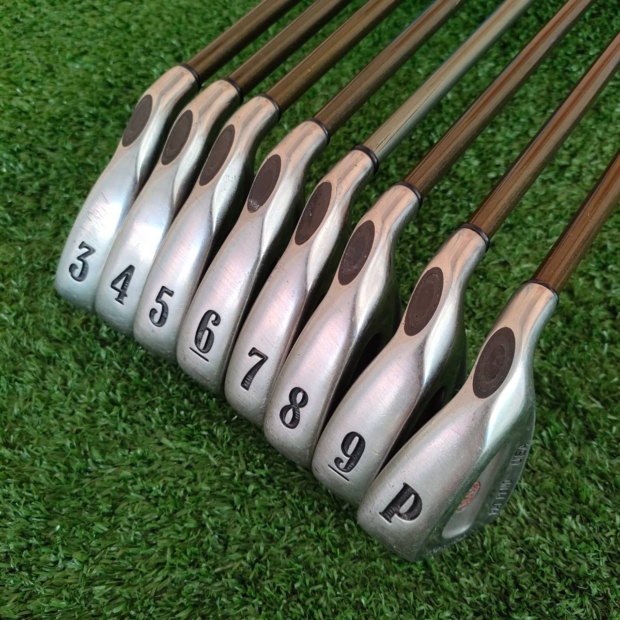 ชุดเหล็ก CALLAWAY PAT PEND USA มีเหล็ก 3-9 เเละ PW ก้าน RCH 60 FLEX R เหล็กก้สนเจาะทะลุ ฟิลลิ่งดีสุดๆ ผมงาน ระดับมาสเตอร์พีช ของแบรนด์ Callaway