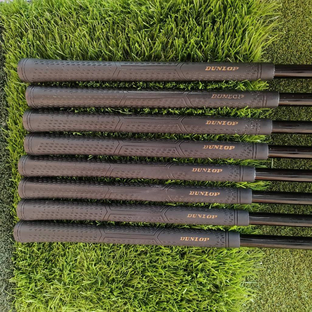 ชุดเหล็ก DUNLOP DG809 มีเหล็ก 3-9 PW SW * ขาดเหล็ก 7 * ก้าน UST MAMIYA TOUR SPECIAL FLEX R ก้านพรีเมี่ยม บริษัทเดียวกับ XXIO สุดยอดคุ้มครับชุดนี้