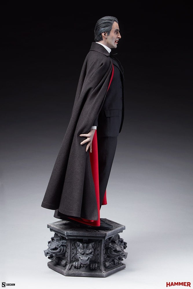 [สั่งจอง]Sideshow : Dracula Premium Format Figure