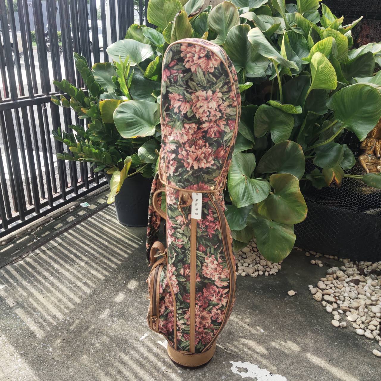 ถุงกอล์ฟมือสอง Fabric by Sanderson England งานผ้าคุณภาพสูง จากแบรนด์ดังสัญชาติอังกฤษ