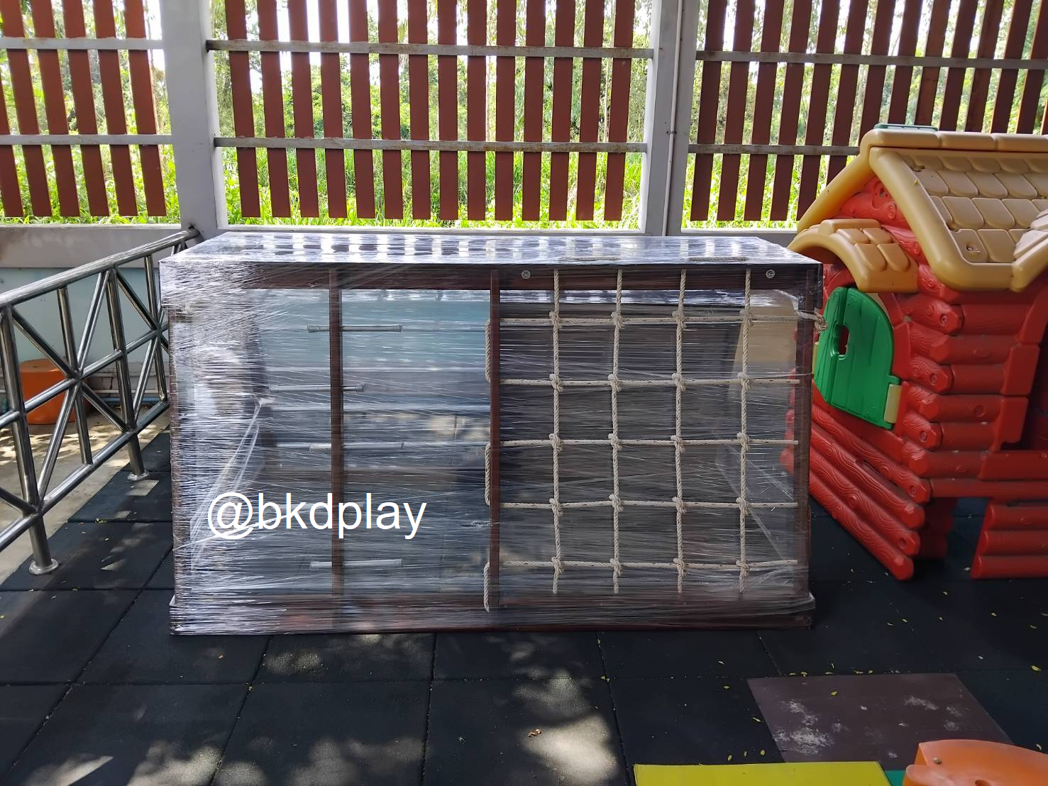 เครื่องเล่นสนามไม้ชุด A งานกลางแจ้งไม้เนื้อแข็ง ปีนป่ายเชือก,ปีนหน้าผา ปีนป่ายไม้ เครื่องเล่นสนามกลางแจ้ง ของเล่นสนาม สินค้าสั่งผลิต woodplayground