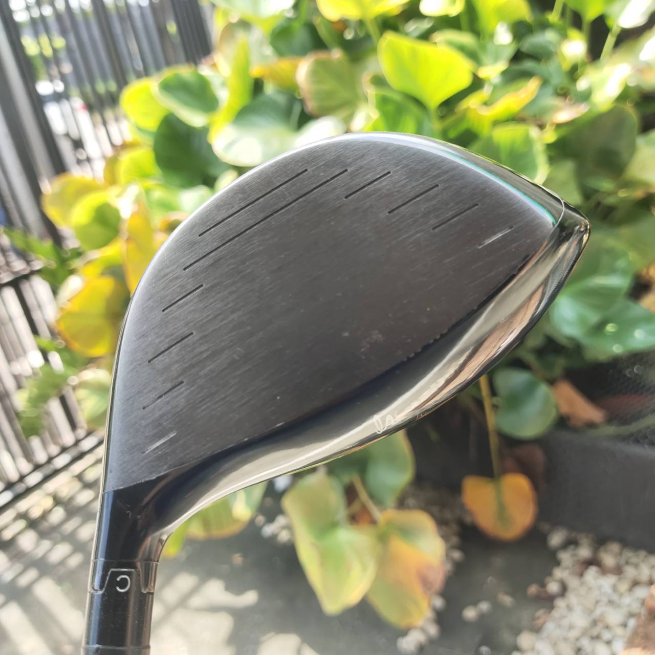 Driver COBRA S2 หน้าไม้ 9 Point Face Technology เพิ่มสweet spot กว้าง ตีไกลแม้ตีไม่เต็มหน้าไม้