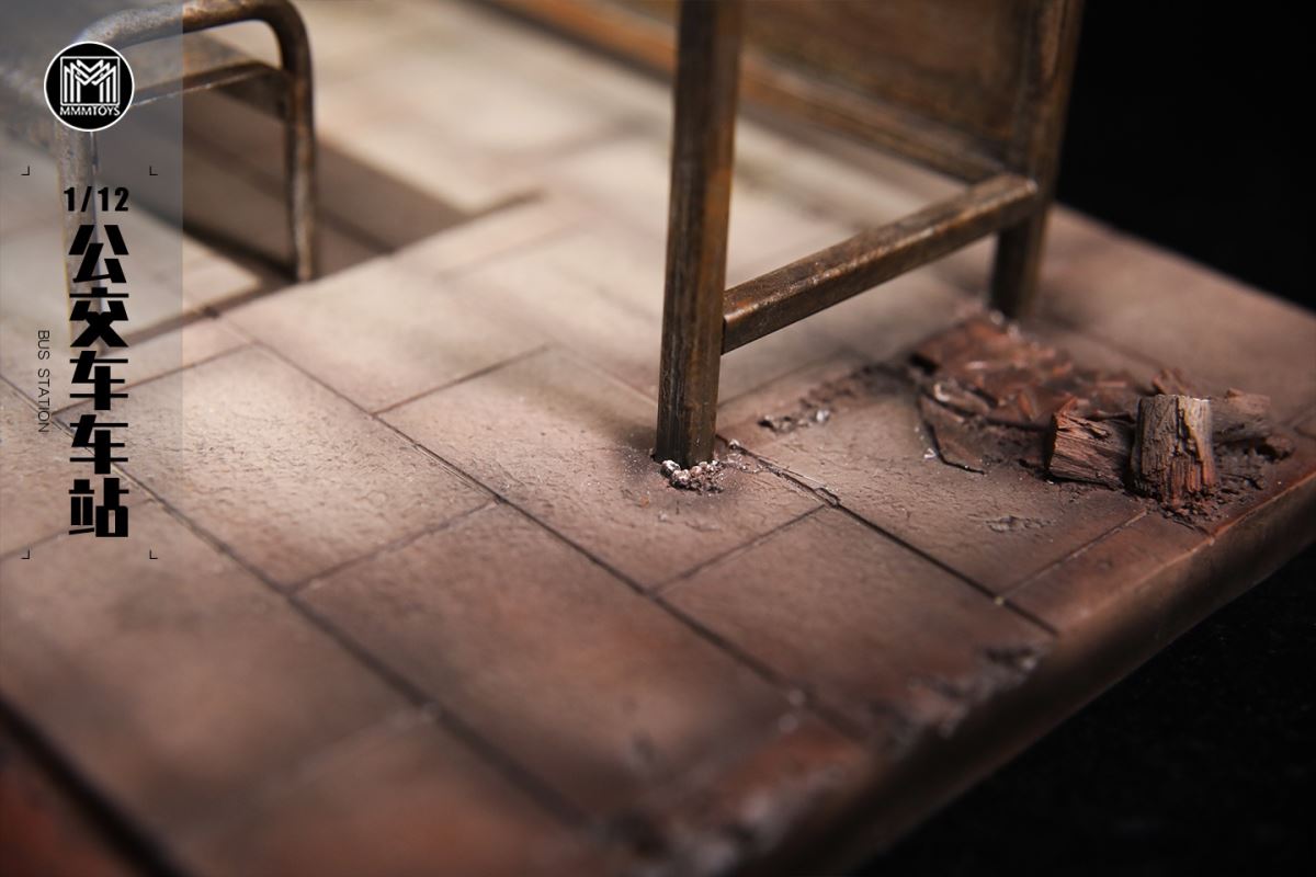 [สั่งจอง]mmmtoys M2317 1/12 : Bus Station