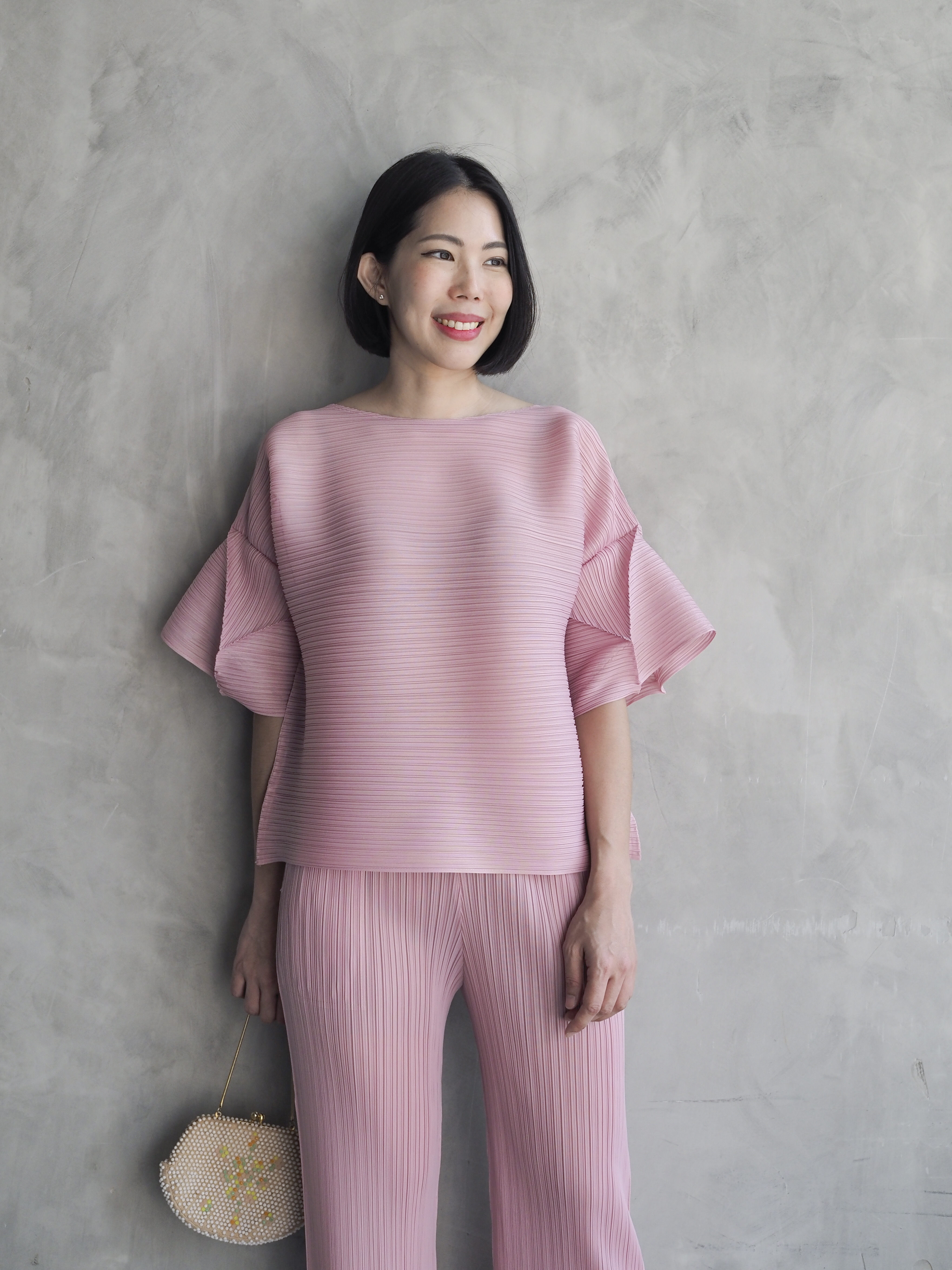 2MUAY รุ่น GJO9319-9 เสื้อพลีทคุณภาพ FLARE SLEEVE PLEATED TOP 7 สี FREE SIZE