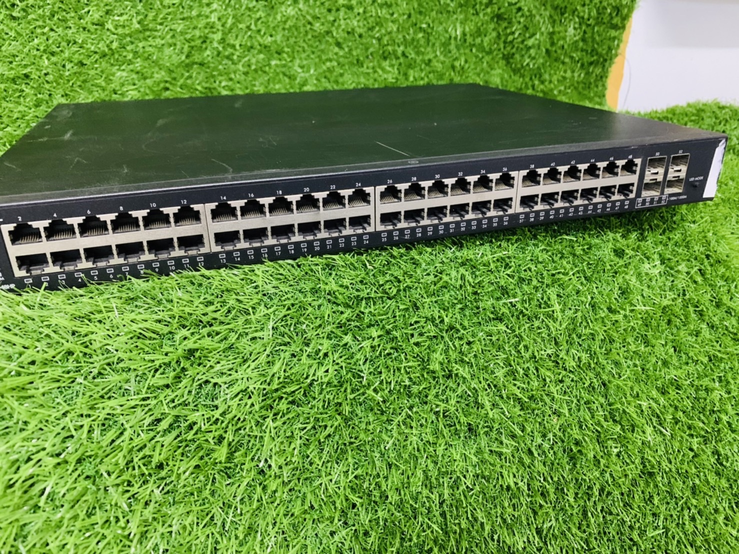 สวิตซ์ ZyXEL GS1910-48HP 48-Port GbE Smart Managed PoE+ Switch สินค้ามีประกัน