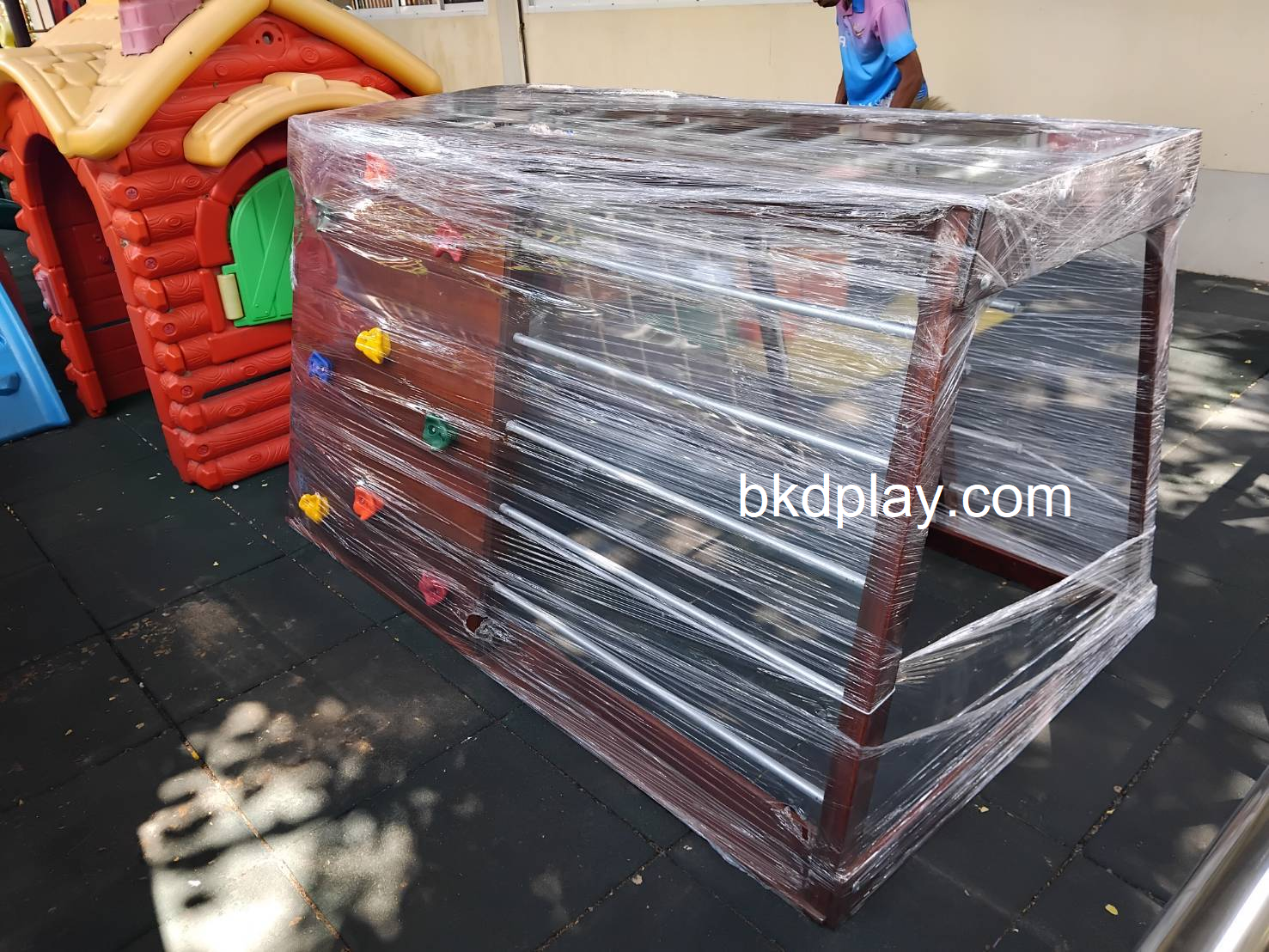 เครื่องเล่นสนามไม้ชุด A งานกลางแจ้งไม้เนื้อแข็ง ปีนป่ายเชือก,ปีนหน้าผา ปีนป่ายไม้ เครื่องเล่นสนามกลางแจ้ง ของเล่นสนาม สินค้าสั่งผลิต woodplayground