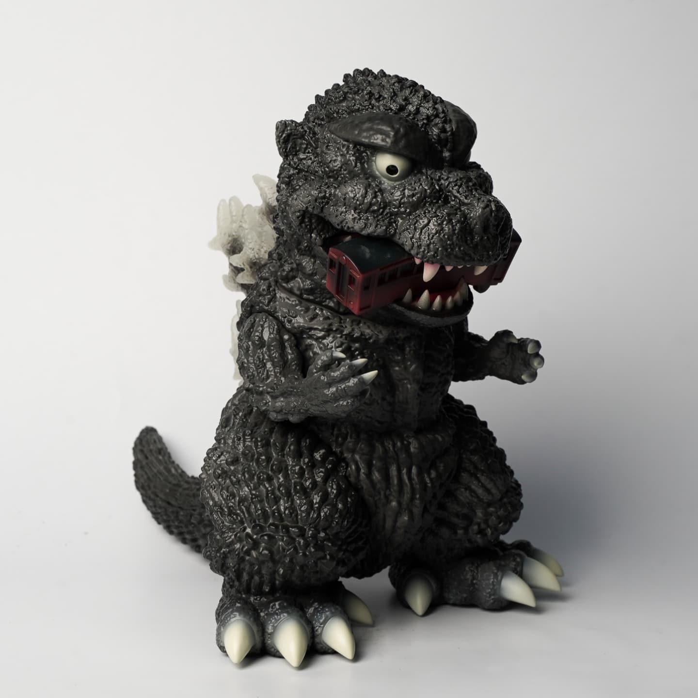 [สั่งจอง]MDA X Unbox Industries - Godzilla 1954 (20cm)