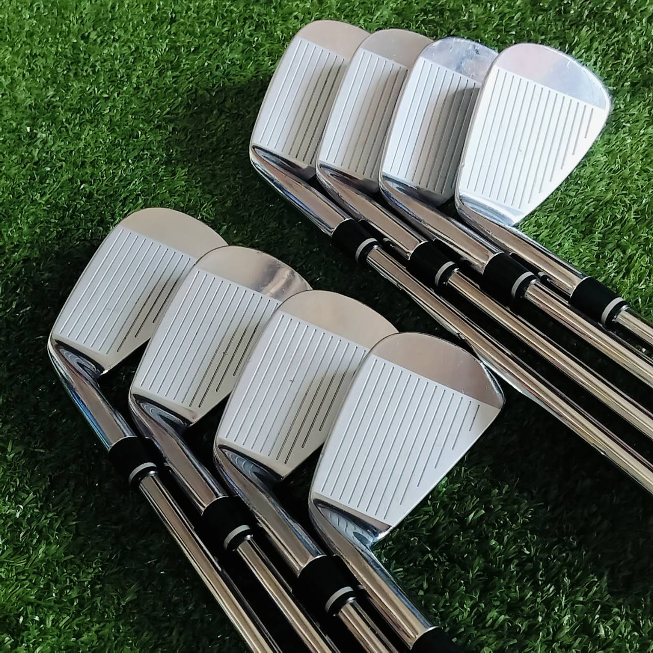 ชุดเหล็ก NIKE PRO COMBO เหล็ก FORGED สวยจัดๆทุกเหล็ก หน้าใยสวยทุกเหล็ก ตีนุ่มมากๆ และเหล็กยาวเป็นแบบ CAVITY ช่วยให้ตีง่าย ตีตรง ชดเชยสูง ไม้กอล์ฟพรีเมี่ยมมือสอง ของแท้ By NakaraLuxurious