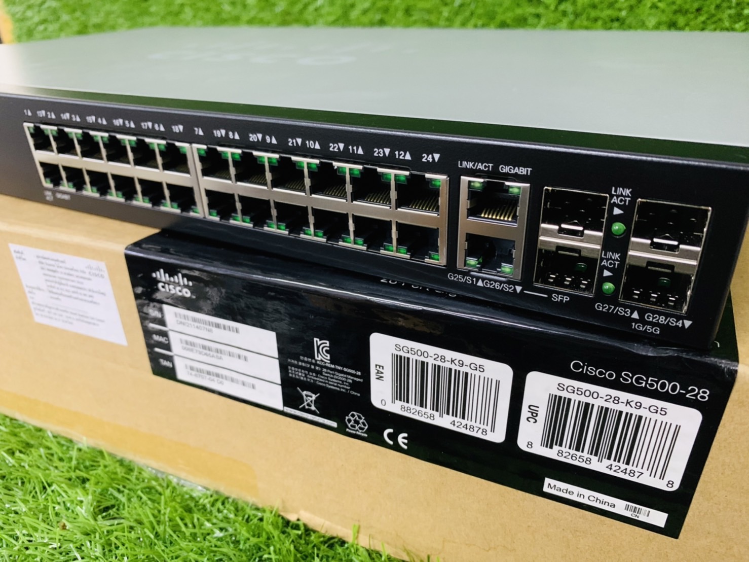 เน็ตเวิร์ก สวิตซ์ CISCO SG500-28-K9-G5 Network Switch