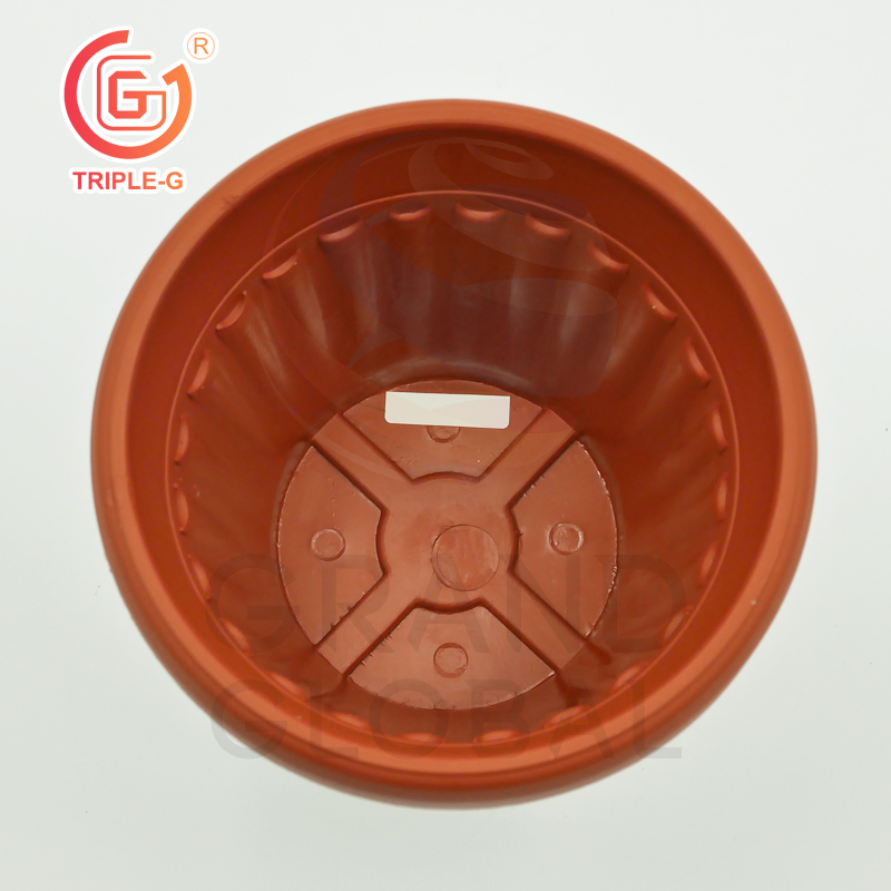 Triple-G กระถางต้นไม้ พร้อม จานรอง ถาดรอง กระถางดอกไม้ กระถาง พลาสติก ทรงกลม สีอิฐ