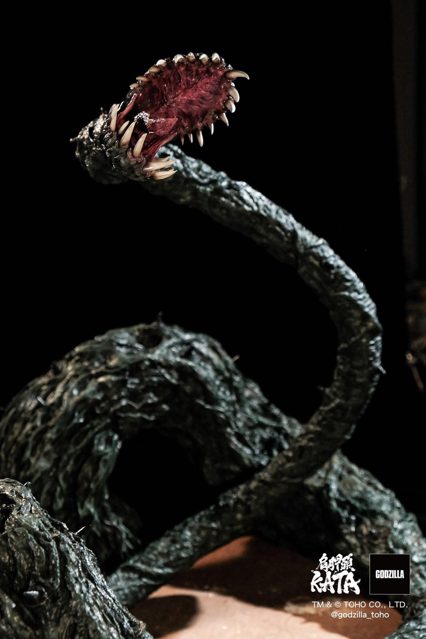 [สั่งจอง] KATA Studio : Biollante (65cm)