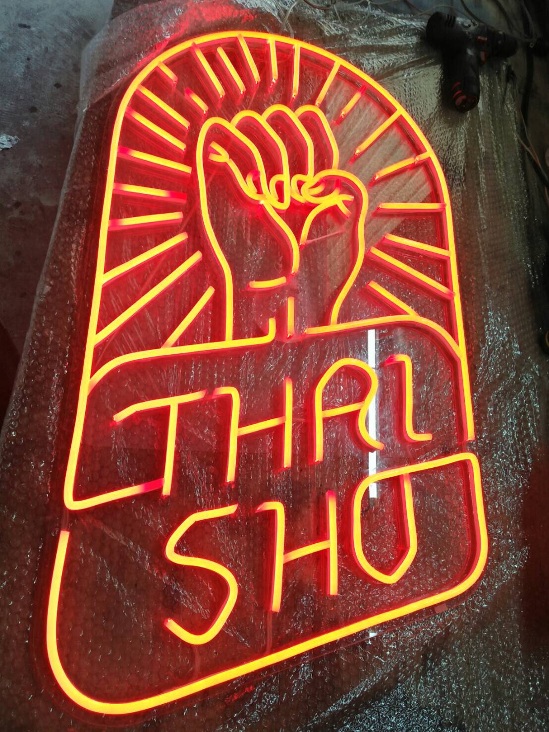 ป้ายไฟดัด - THAI SHO