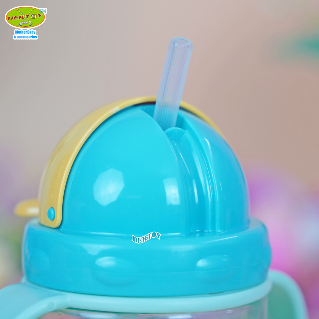 Pureen เพียวรีน ถ้วยหลอดดูดพร้อมมือจับ 12 ออนซ์ 360 มล.028080 ลายหมีพูห์