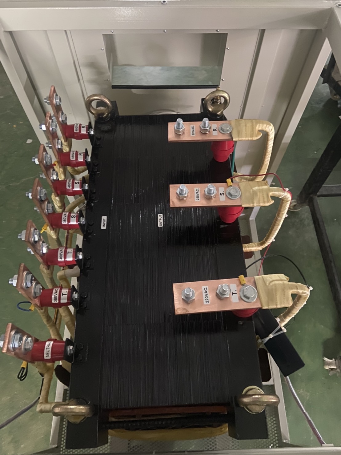 Auto TRANFORMER Ins. F Class 3p 50/60Hz in400,380VAC /out220,200vac +G +N