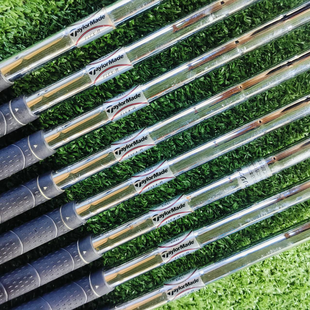 ชุดเหล็ก Taylormade RAC R5 รุ่นนี้ตีง่ายอย่างมาก และถ้าใครเลยลอง จะรู้ว่าตีไกลกว่าปกติมาก ไม้กอล์ฟพรีเมี่ยมมือสอง ของแท้ By NakaraLuxurious