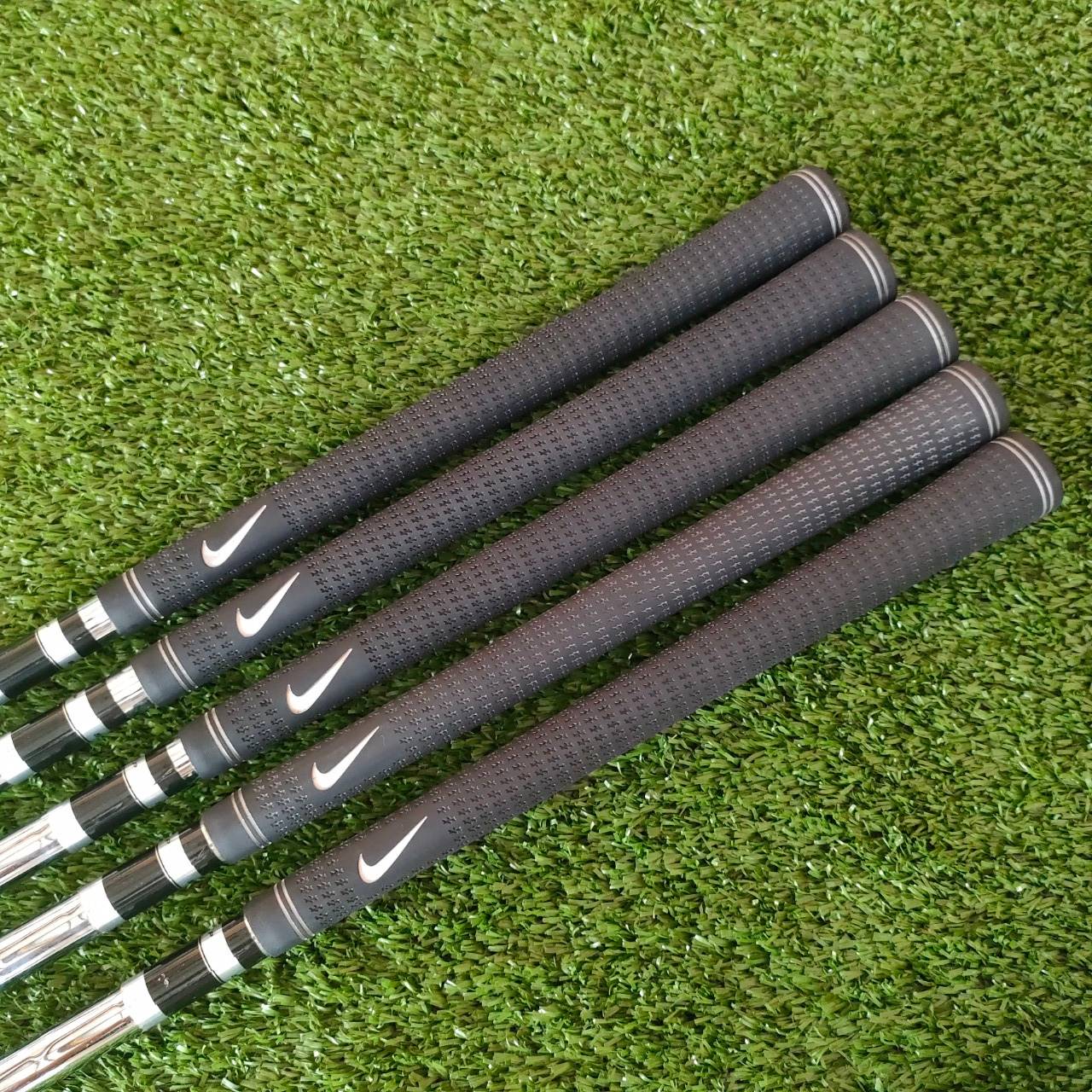 ชุดเหล็ก NIKE SLINGSHOT HL มีเหล็ก 6-9 เเละ PW ก้าน SL SUPER LITE ก้านเหล็กสุดเบา เร่งสปีดได้ดี และแม่นยำกว่าก้านกราไฟต์เยอะ!!! ไม้กอล์ฟมือสอง ของแท้ BY NakaraLuxurious