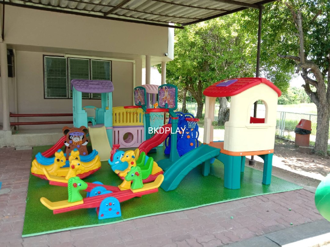 โฟมลายหญ้า, 100x100 หนา 2ซม.,โฟมปูพื้น,แผ่นปูพื้น, แผ่นกันกระแทก สนามเด็กเล่น ,ลายหญ้า, พร้อมส่ง ราคาโรงงาน