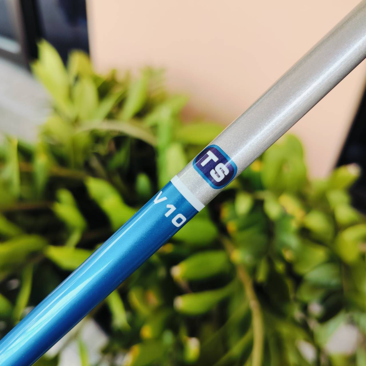 ก้านใส่ชุดเหล็กของเด็ก USKG U.S.Kids GOLF TS-54 V10 เป็นก้านของใหม่มือหนึ่ง ความยาวก้าน 35 นิ้ว ก้านไม้กอล์ฟพรีเมี่ยมมือหนึ่ง ของแท้ By NakaraLuxurious