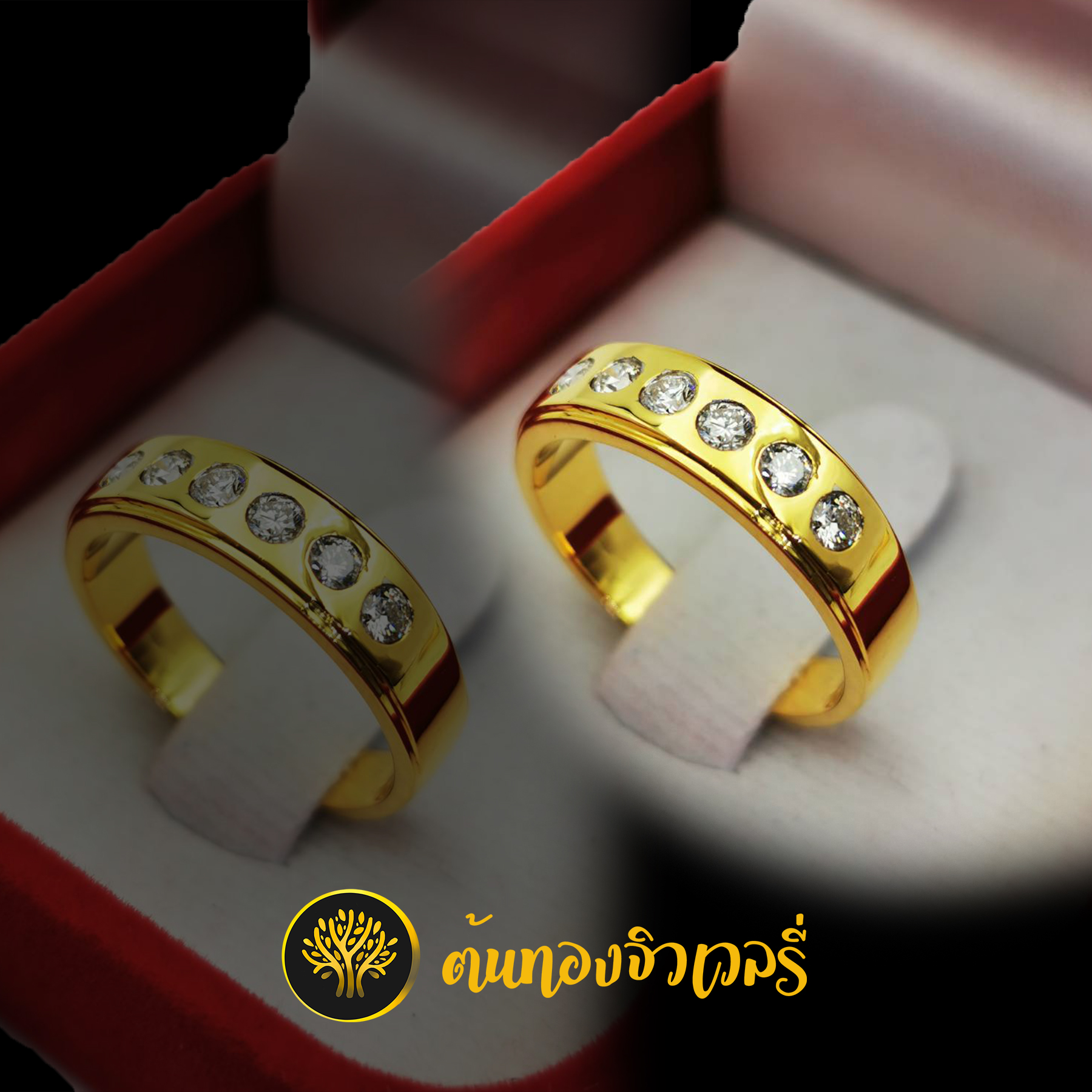 แหวนปลอกมีดฝังเพชร 6เม็ด เรียบๆแต่สวยเอาเรื่องเลยครับ