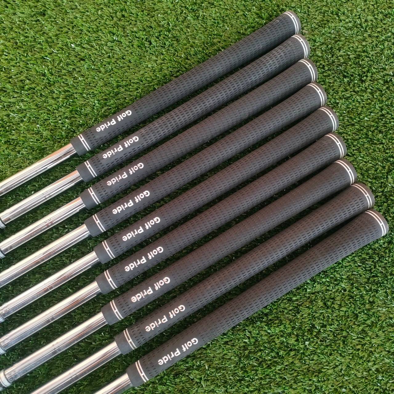 ชุดเหล็ก HONMA LB-515 มีเหล็ก 5-11 เเละ AW SW ก้าน N.S.PRO 850 GH FLEX R ชุดเหล็กหน้าเด้ง!! พรีเมี่ยมสูงสุดจาก SAKATA ก้านเหล็กสุดพรีเมี่ยม!! น้ำหนักเบาแค่ 85 กรัม ทำให้ตีง่ายมาก!! ไม้กอล์ฟมือสอง ของแท้ BY NakaraLuxurious