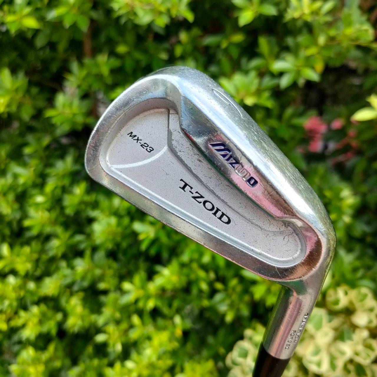 เหล็ก 6 MIZUNO T-ZOID MX-23 FORGED วัสดุ GRAIN FLOW FORGED และ มี CAVITY ด้วย ทั้งตีง่ายและนุ่ม ก้าน N.S.PRO 950GH FLEX R ก้านเหล็กเบาตีสบาย!! ไม้กอล์ฟมือสอง ของแท้ BY NakaraLuxurious