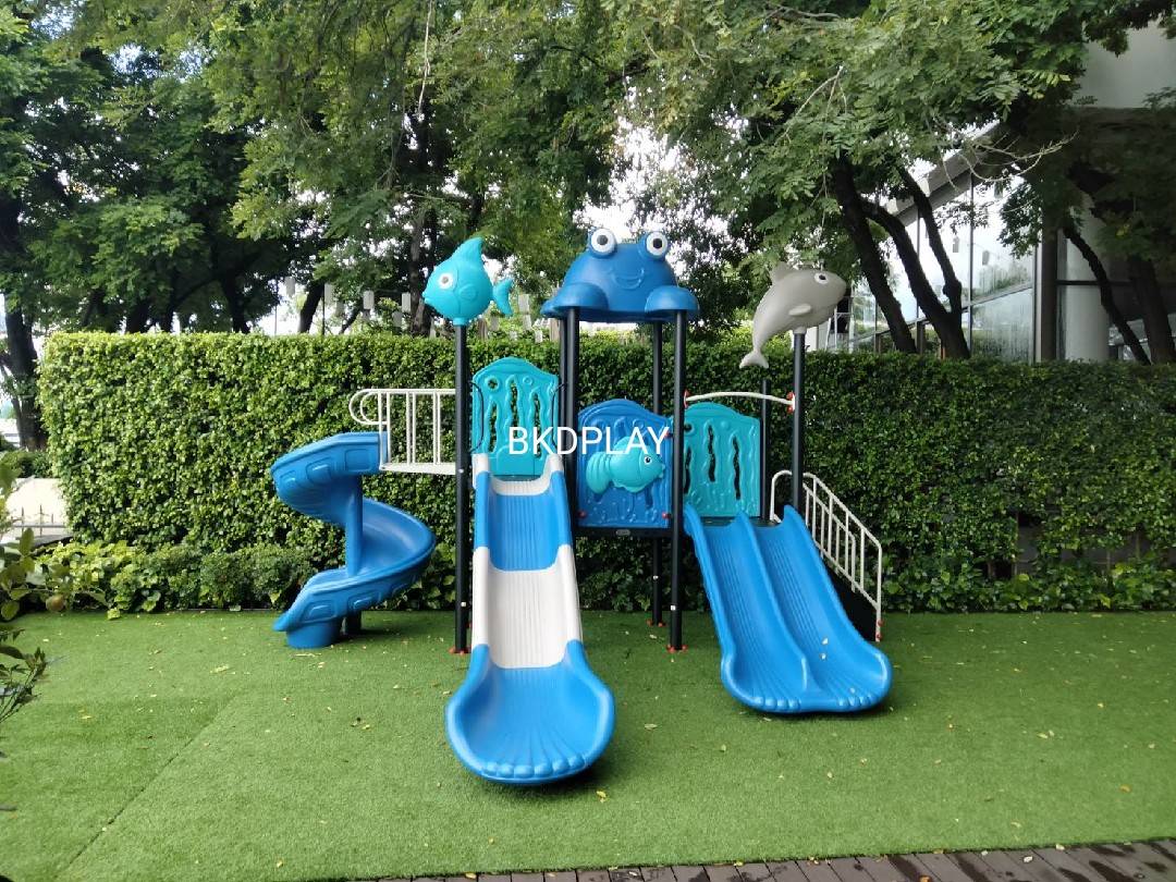 เครื่องเล่นสนามกลางแจ้ง ชุดเจ้าปลาพร้อมเพื่อน,สไลเดอร์ใหญ่,ครุภัณฑ์สนามเด็กเล่น,งบ.สพฐ,โครงการโรงเรียนประชารัฐ, เครื่องเล่นสนามระดับก่อนประถมศึกษา, งบประมาณ80,000 playground,สไลเดอร์,เครื่องเล่นสนาม, สนามเด็กเล่น