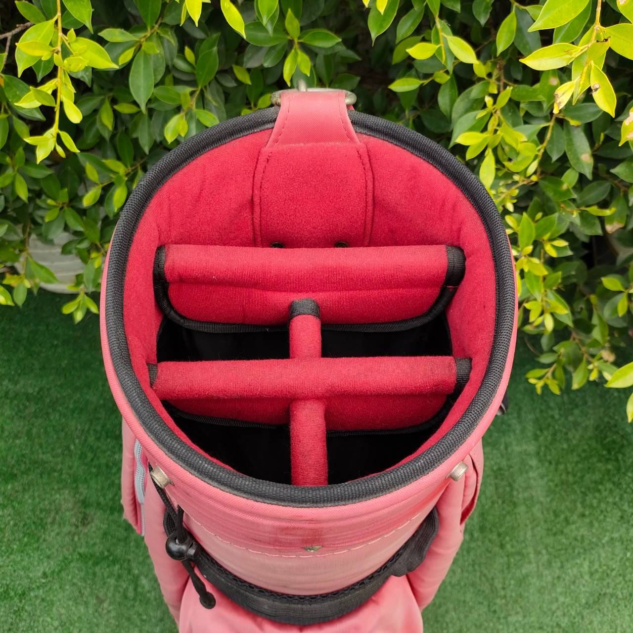 ถุงกอล์ฟ ONOFF GOLF MATTERS มือสอง ** ถุงกอล์ฟ สีซีด ** นอกนั้นใช้ได้หมด