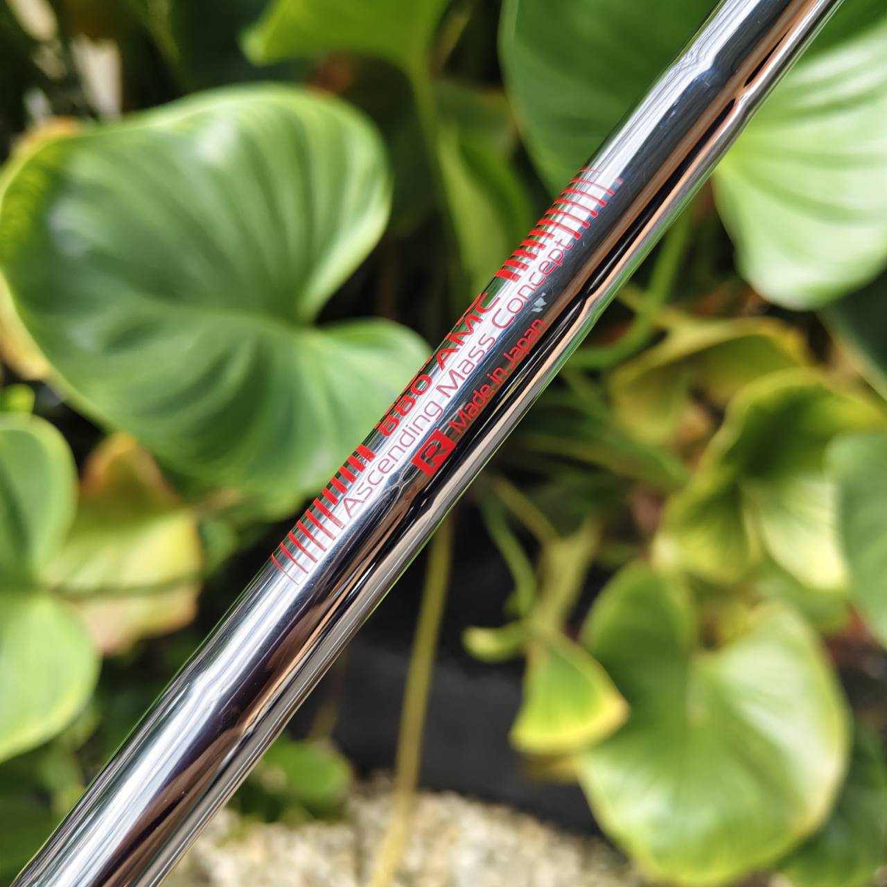 WEDGE 48° TITLEIST T300 มีเทคโนโลยี Max Impact และการใส่ทังสเตนความหนาแน่นสูง (D18) ที่ปลายใบเหล็ก