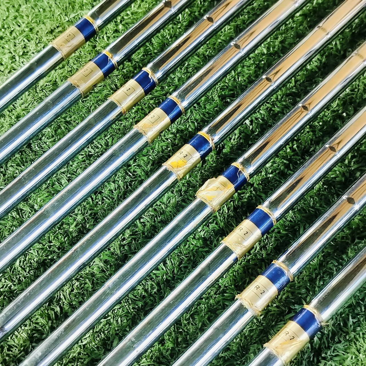 ชุดเหล็ก HONMA FE-400 MADE IN JAPAN SAKATA ก้านเหล็ก HONMA เดิมหมด FLEX R2 มีเหล็ก 4 5 6 7 8 9 10 11 SW เป็นชุดใหญ่ 9 ชิ้น มีถึงเหล็ก11 สภาพสวยเดิมอย่างดี วัสดุพรีเมี่ยม ไม้กอล์ฟพรีเมี่ยมมือสอง ของแท้ By NakaraLuxurious