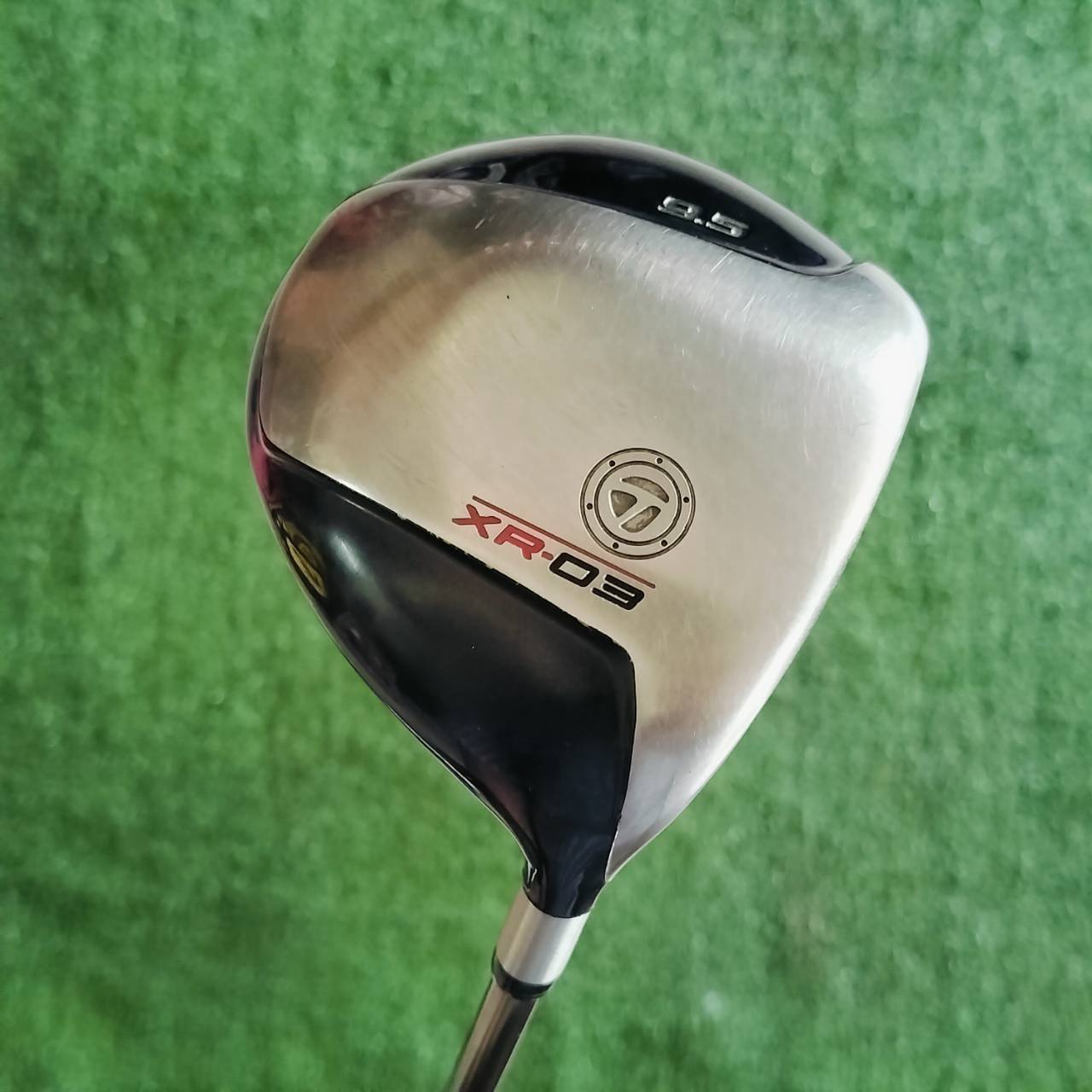 Driver Taylormade XR03 องศา 9.5 ก้าน FUJIKURA SPEEDER FLEX R รุ่น XR เป็นรุ่นพรีเมี่ยมญี่ปุ่น ไม้กอล์ฟพรีเมี่ยมมือสอง ของแท้ By NakaraLuxurious