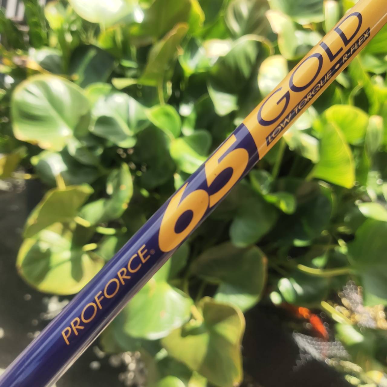 **มือซ้าย** Driver TOURSTAGE V700 GRAVITY CONTROL DESIGN ไม้ญี่ปุ่น ตีง่ายๆ ชดเชยสูง ตีไกลมาก