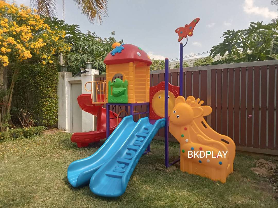 เครื่องเล่นสนามกลางแจ้ง, ชุดเป็ดหลังคาแดง เครื่องเล่นสนามกลางแจ้งในร่มราคาถูก, เครื่องเล่นสนามปฐมวัย ครุภัณฑ์สนามเด็กเล่น, สพฐ,โครงการโรงเรียนประชารัฐ playground,สไลเดอร์,ของเล่นเสริมพัฒนาการ,เครื่องเล่นสนาม, สนามเด็กเล่น