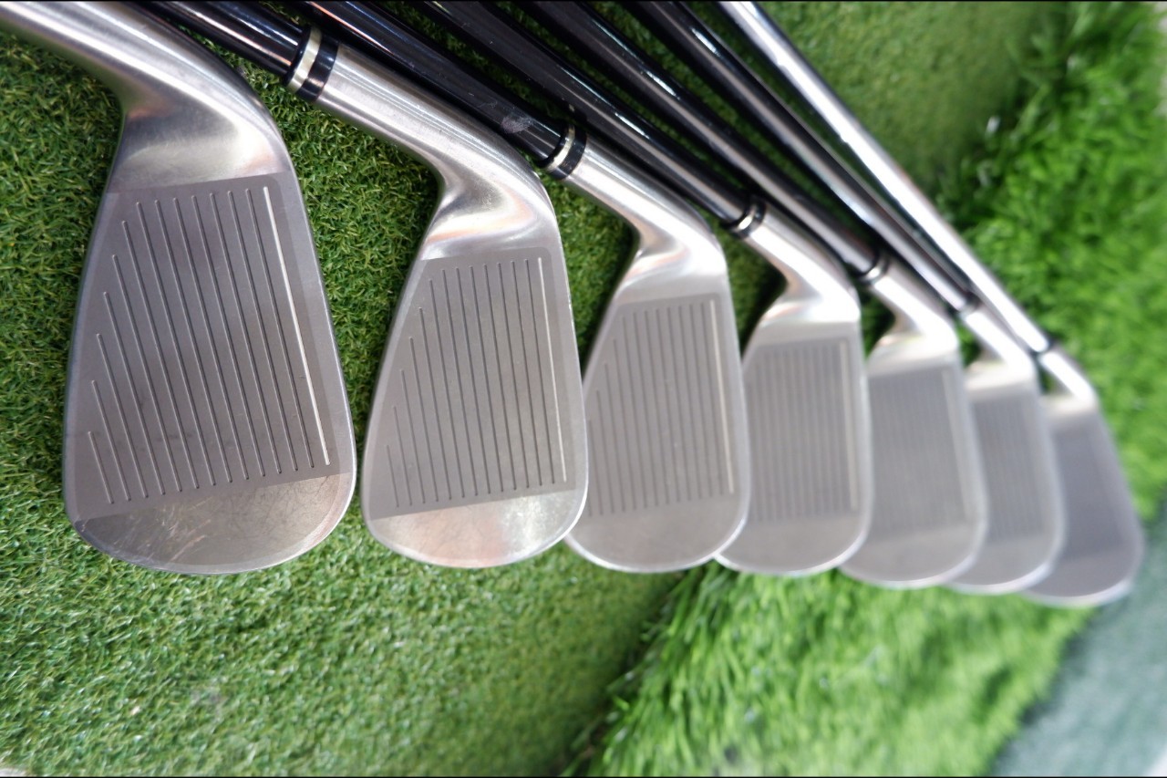 I RON SET XXIO รุ่นพิเศษ MP600