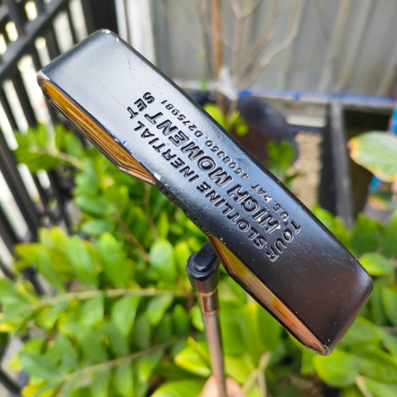 PUTTER SLOTLINE TOURWEIGHT ความยาว 35 นิ้ว หนึ่งในพัตเตอร์ตัวดัง ก้านเสียบตรงกลาง พัตต์นิ่งมากๆ เล็งง่าย สโตรคพัตเตอร์ได้ง่าย ไม้กอล์ฟพรีเมี่ยมมือสอง By NakaraLuxurious