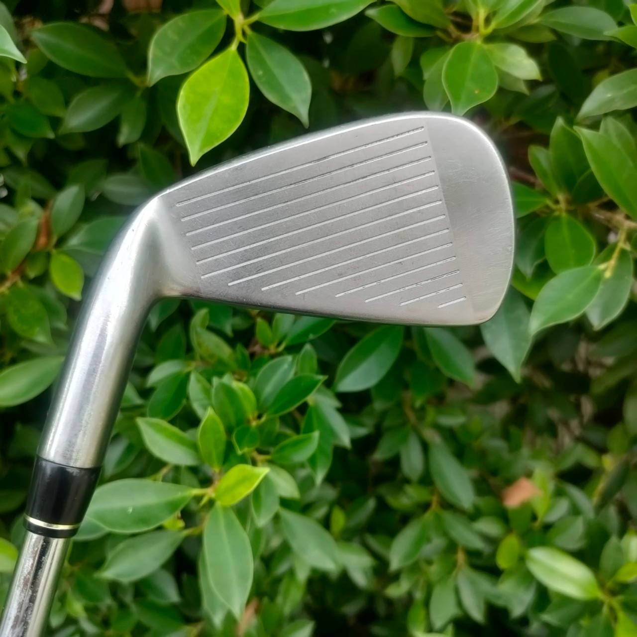 🏌️ชุดเหล็ก Taylormade 320 มีเหล็ก 3-9 ก้าน Taylormade FLEX-R สวยครบเครื่อง ด้าน SOLE ถ่วงด้วยวัสดุทังสเตนพรีเมี่ยม ไม้กอล์ฟมือสอง ของแท้ BY NakaraLuxurious