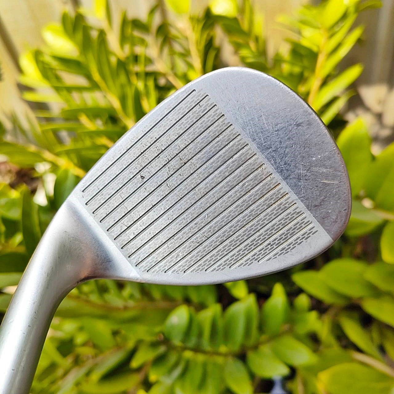 WEDGE CALLAWAY MACK DADDY 2 องศา 52 เบาท์ 8 S FLEX WEDGE หน้าโหดสุด ร่องอย่างคม และลายพิเศษ กัดโหดๆ ตกหยุดถอยหลังแน่นอน แม่นยำมาก ไม้กอล์ฟพรีเมี่ยมมือสอง ของแท้ By NakaraLuxurious