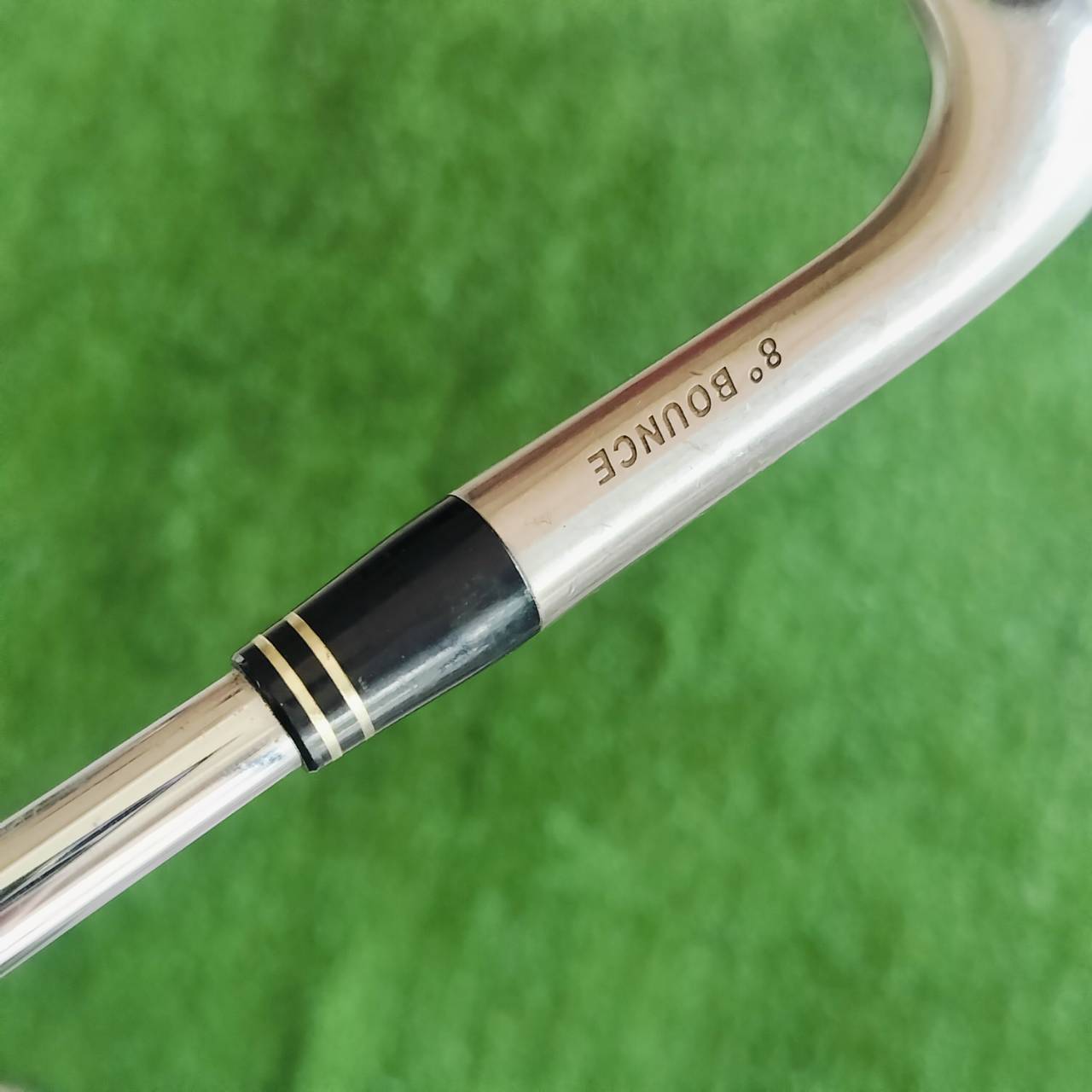 WEDGE TAYLORMADE RAC SATIN องศา 58 BOUNCE 8 ก้าน WEDGE ร่องโหดจัด หน้าใบยิงทราย สปินสุดปั่น!!! ใบดำ สวยดุ แม่นยำ ตกหยุด!!! ไม้กอล์ฟพรีเมี่ยมมือสอง ของแท้ By NakaraLuxurious