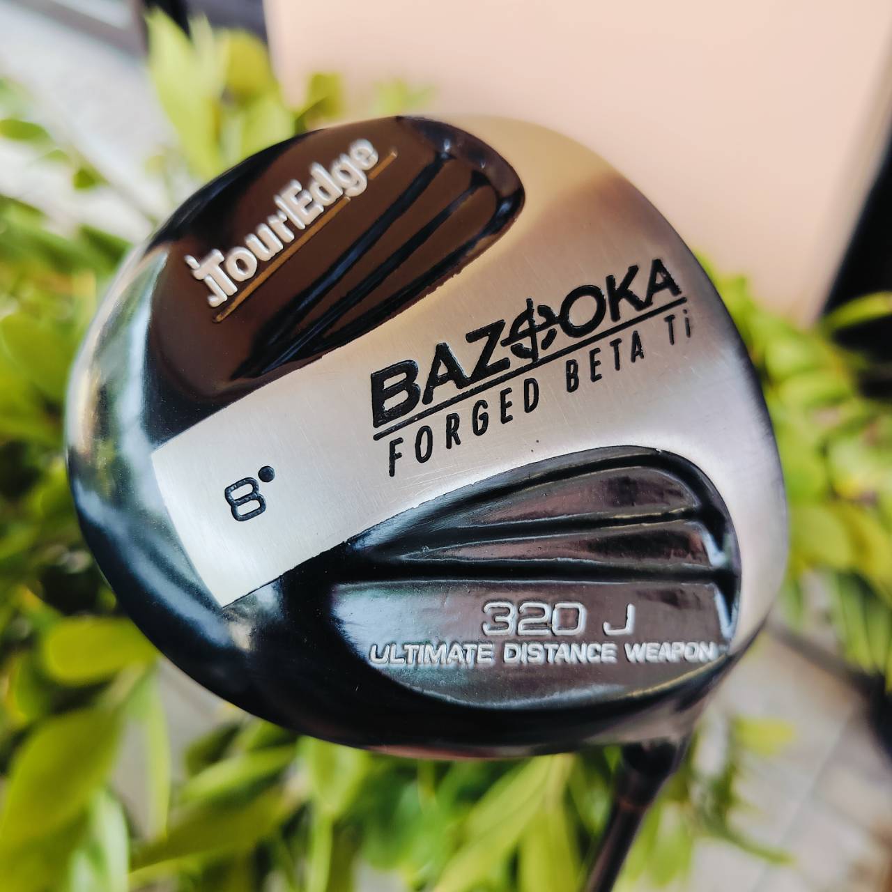Driver BAZOOKA 320 J องศา 8 ก้าน GRAFALLOY FLEX S วัสดุเบต้า ไทเทเนี่ยม หน้าเด้ง ตีไกล ลูกพุ่ง หัวใหญ่ ใส่เต็มได้เลย ไม้กอล์ฟพรีเมี่ยมมือสอง ของแท้ By NakaraLuxurious