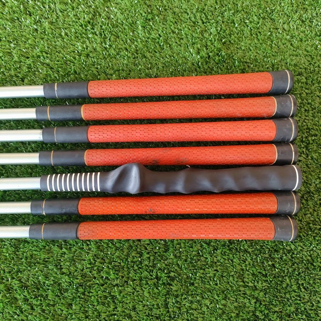 ชุดเหล็ก HONMA CL608 มีเหล็ก 5-10 11 ก้านกราไฟต์ HIRO HONMA แท้สุดยอดเหล็ก FORGED JAPAN SAKATA ไม้กอล์ฟมือสอง ของแท้ BY NakaraLuxurious