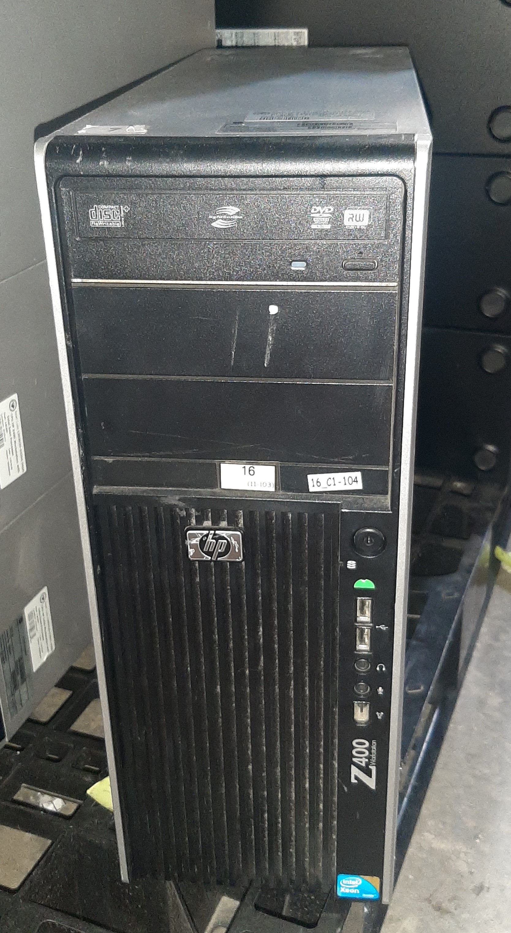 HP Workstion Z400 เวิร์กสเตชัน มือสอง (W3565 Ram8GB HDD500GB x2) มีประกันร้าน