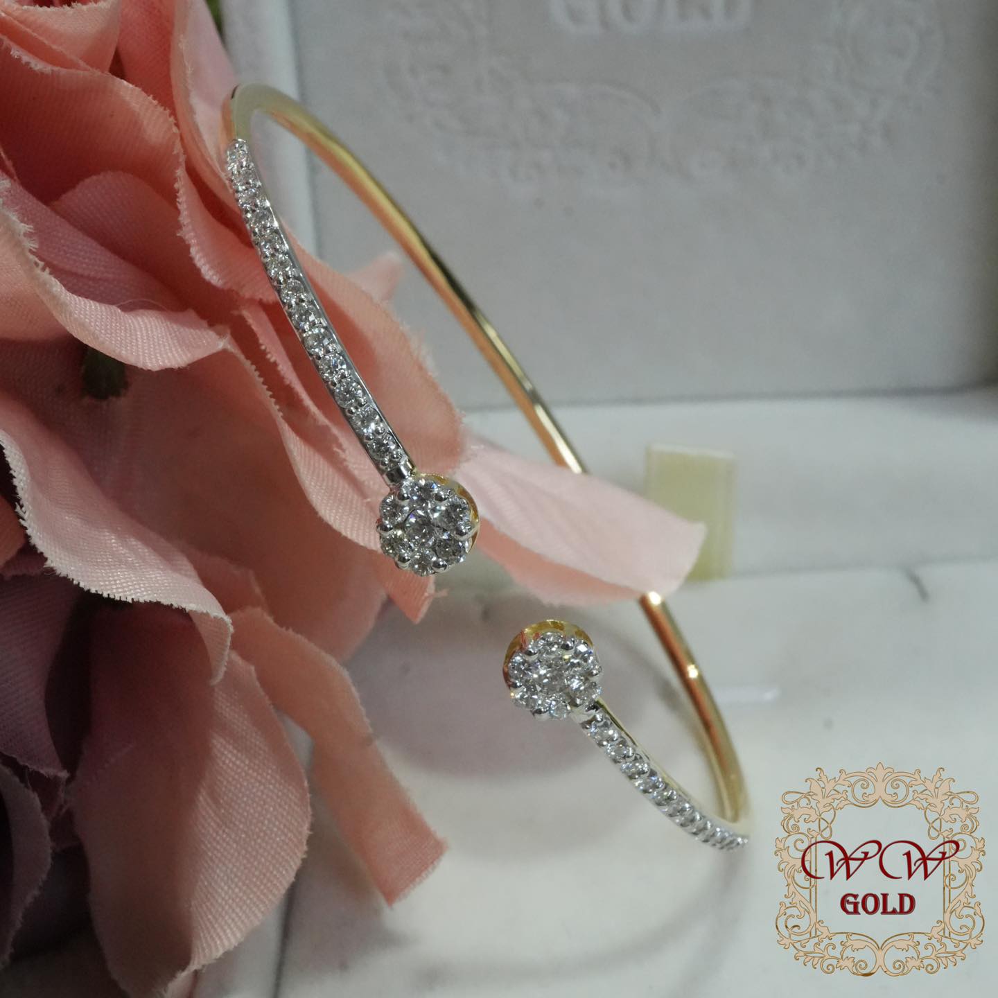 กำไลเพชรประกบ ^^