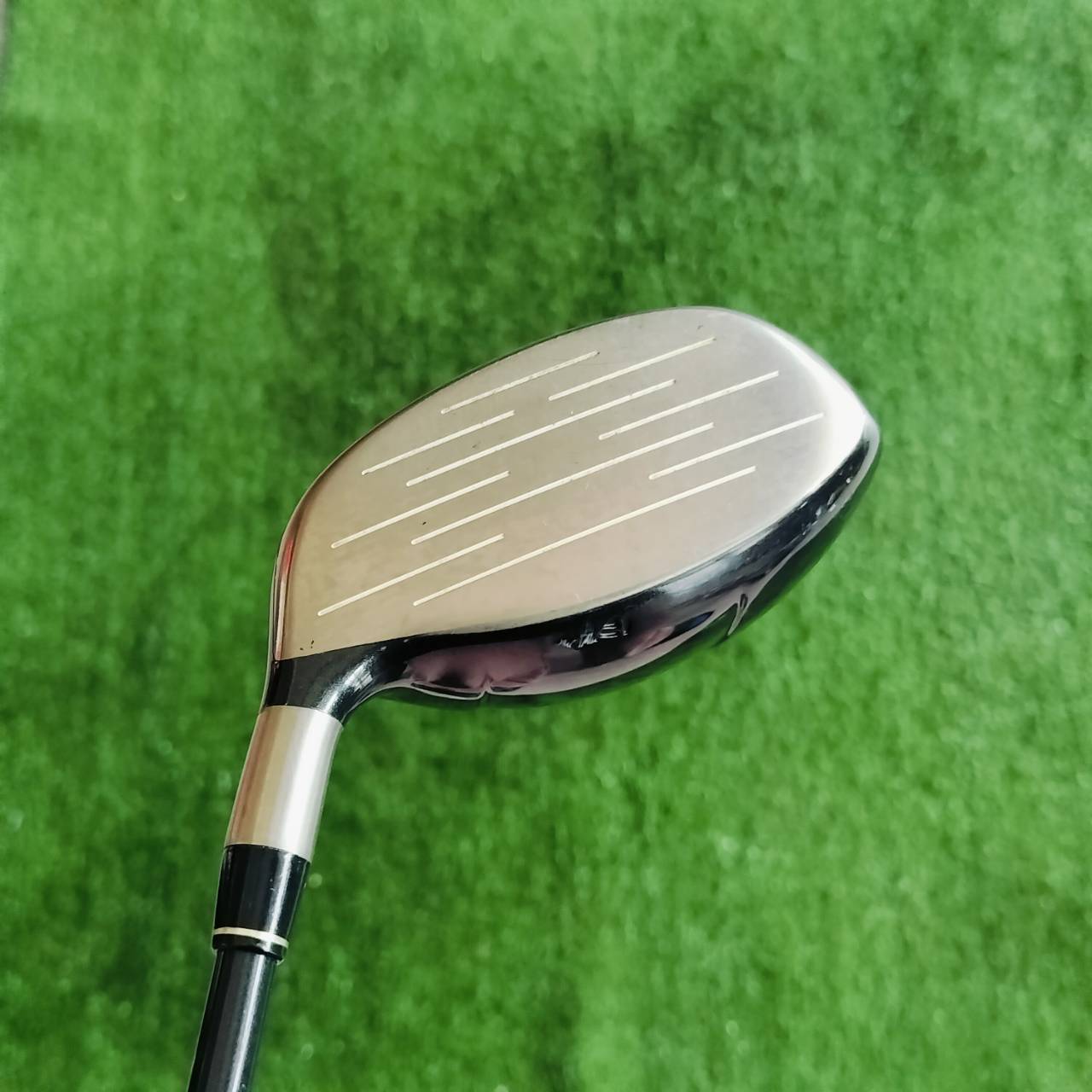 Driver Taylormade 320 Ti องศา 10.5 ก้าน Taylormade LITE FLEX S สภาพสวยเดิมๆมากๆ สภาพนี้หายาก ไม้กอล์ฟพรีเมี่ยมมือสอง ของแท้ By NakaraLuxurious
