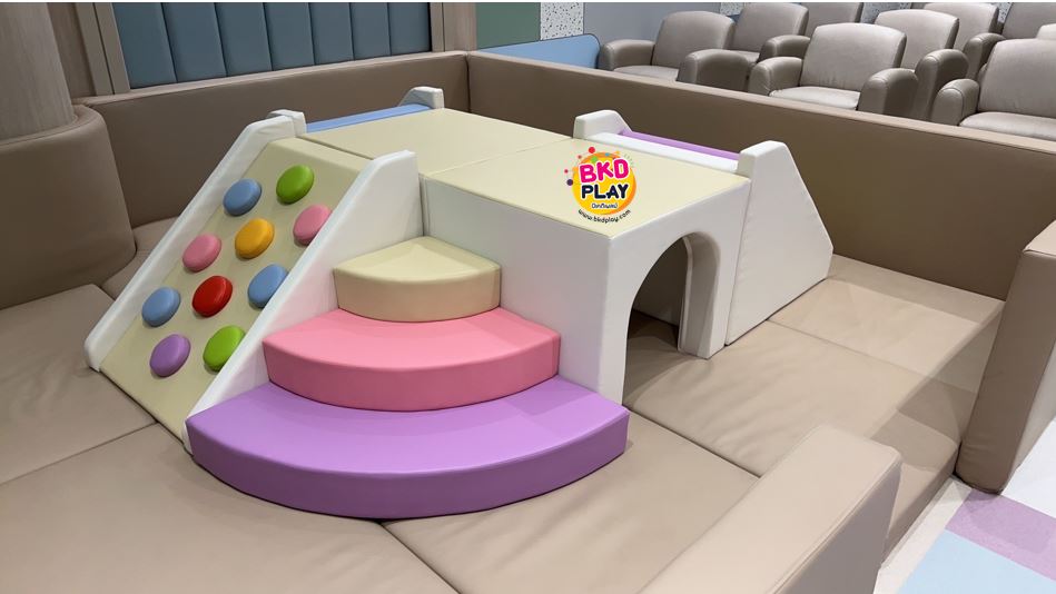 ชุดออกกำลังกายนุ่มนิ่ม, ปีนป่ายนุ่มนิ่ม, ไลเดอร์นุ่มนิ่ม,ถ้ำลอด ,เบาะหนังนุ่มนิ่ม softplay, indoor playground kidszone สวนสนุกในร่ม