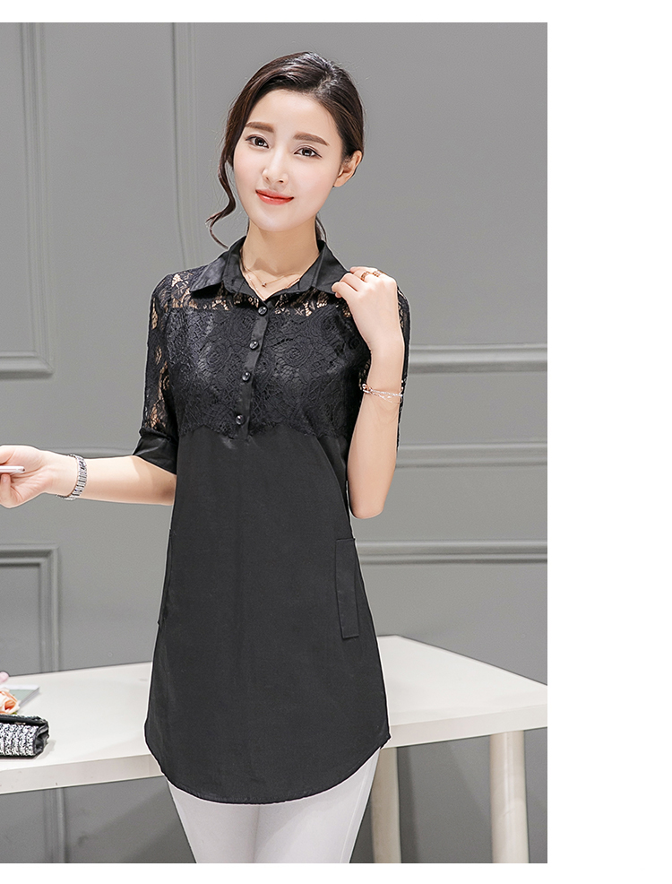 เสื้อตัวยาวผ้าฝ้ายเรียบ สีดำ ช่วงอกและแขนตัดต่อลูกไม้ แขนสั้น กระดุมหน้าอกตามแบบ