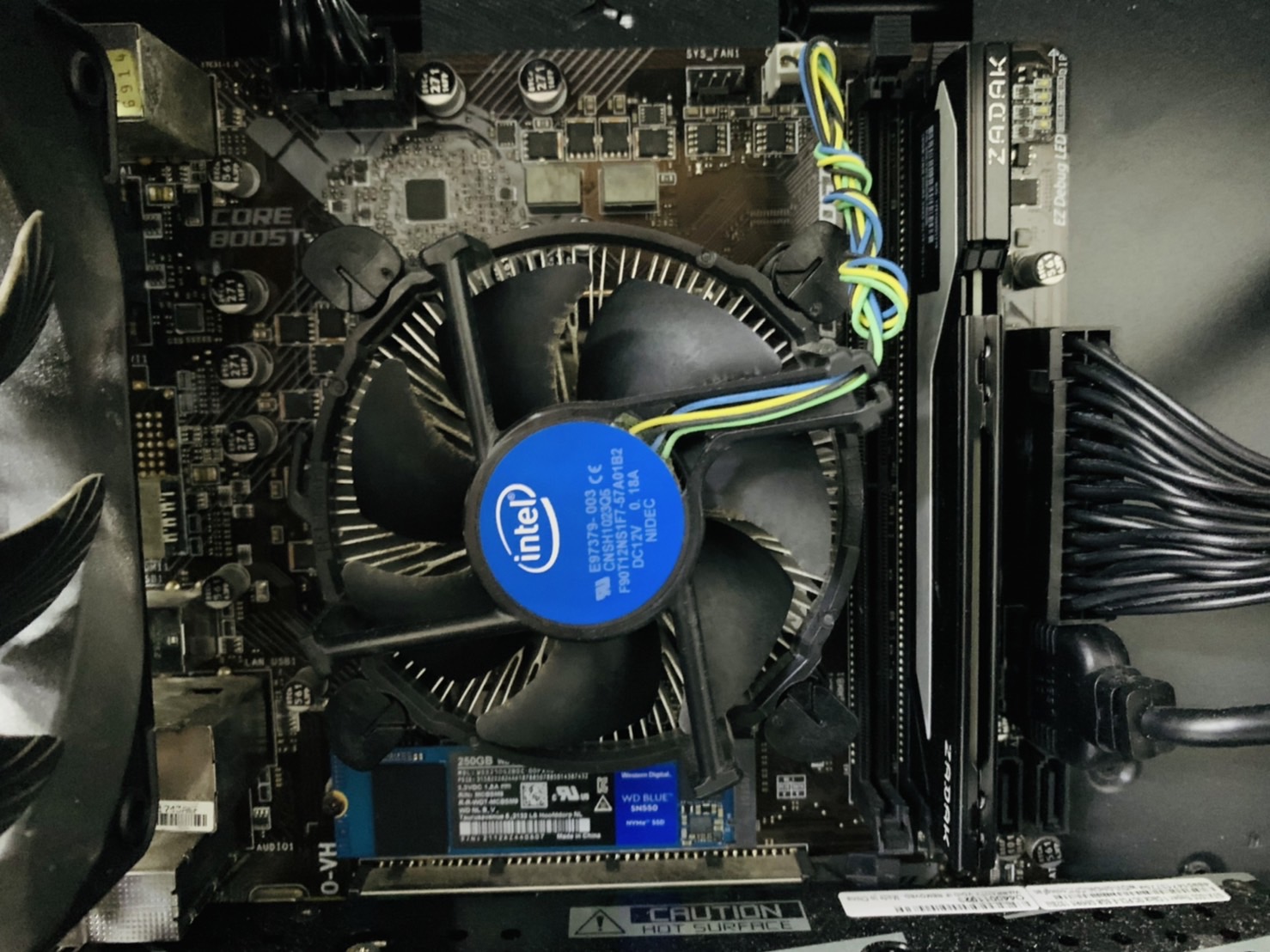 PC ประกอบ Case Cougar MG120-G พร้อมใช้งาน สินค้ามีประกัน